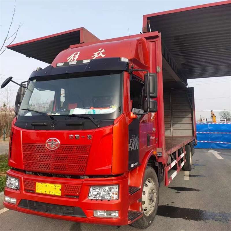 内蒙古锡林郭勒盟西乌珠穆沁旗至昆明货运专线，一站式物流服务助您货达千里