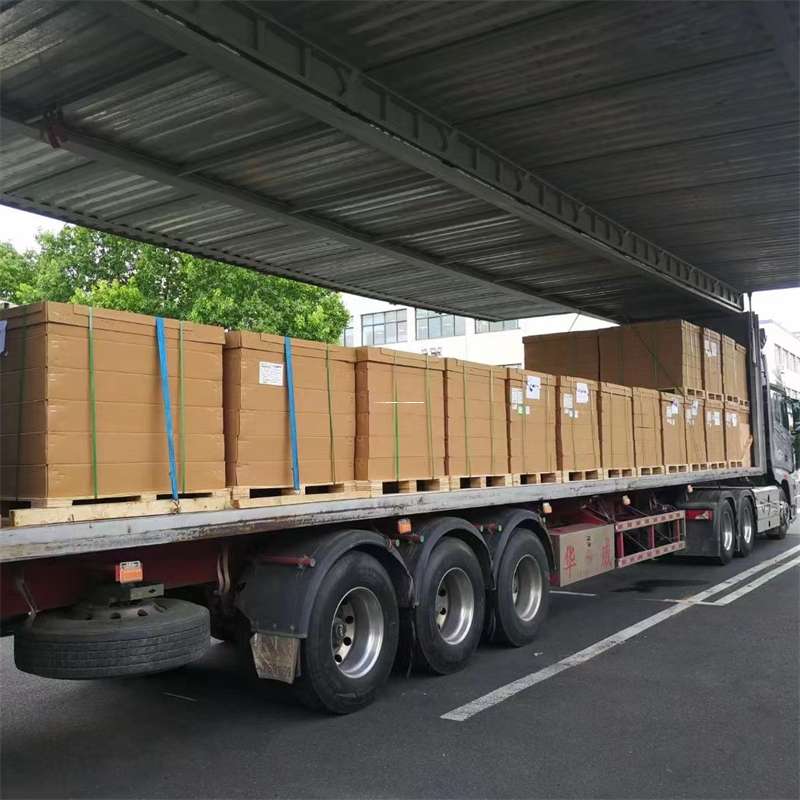 内蒙古锡林郭勒盟西乌珠穆沁旗到新疆喀什叶城县物流公司内蒙古锡林郭勒盟西乌珠穆沁旗至新疆喀什叶城县物流专线往返运输